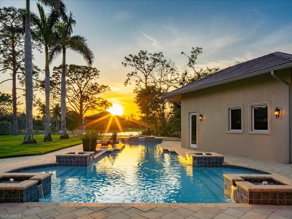 741 Hickory RD, NAPLES FL 34108-47