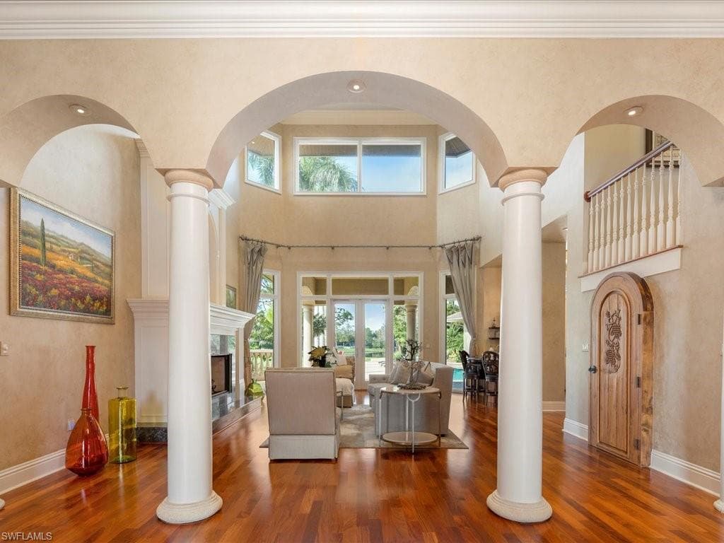 741 Hickory RD, NAPLES FL 34108-10