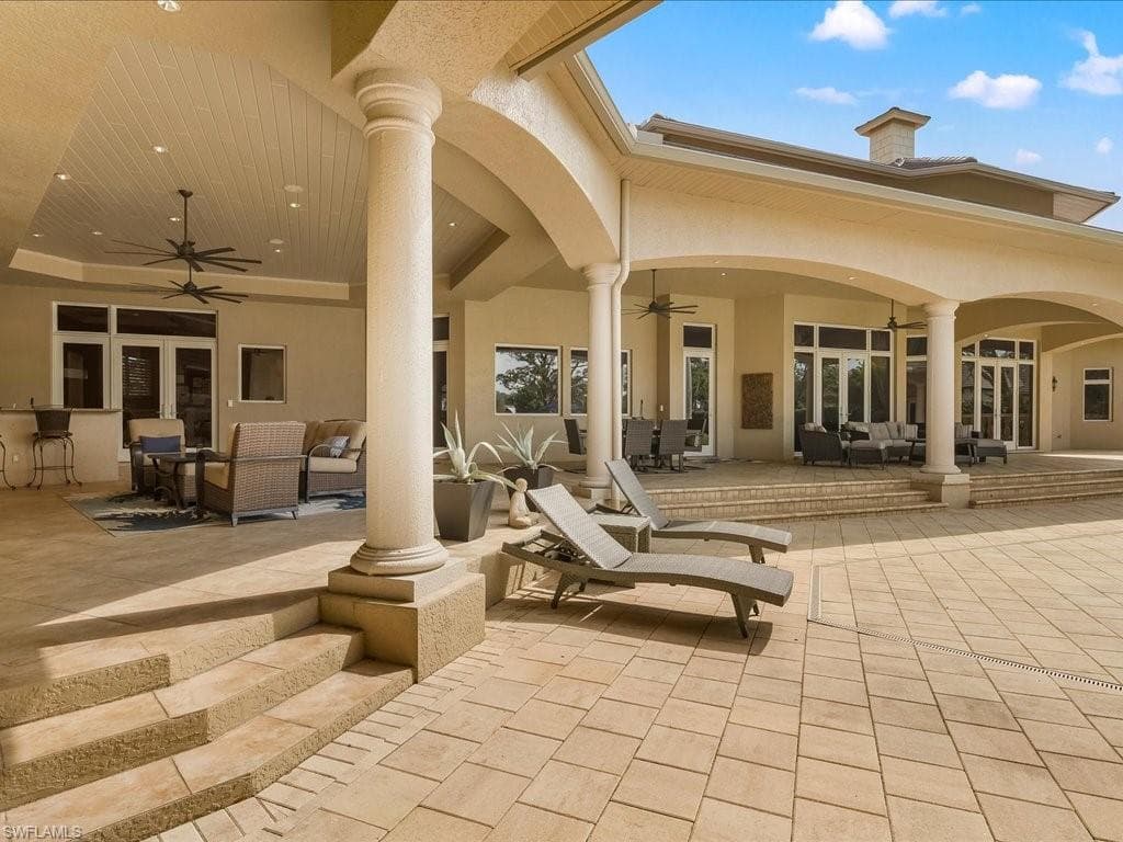 741 Hickory RD, NAPLES FL 34108-43