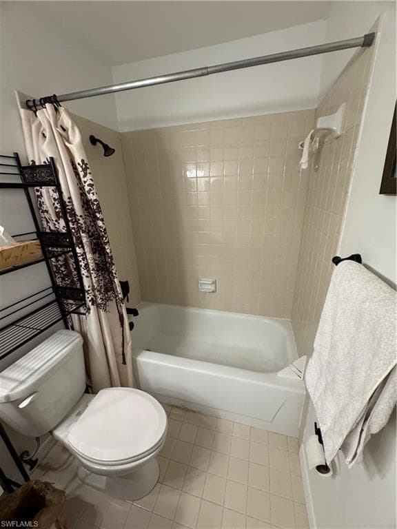 1101 Rosemary CT # 204, NAPLES FL 34103-22