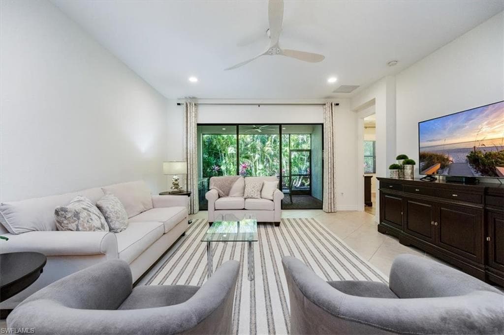 13459 Sumter LN, NAPLES FL 34109-5