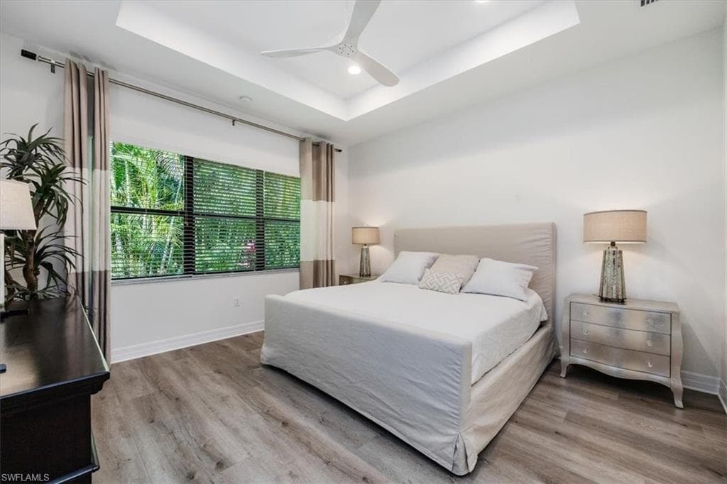 13459 Sumter LN, NAPLES FL 34109-10