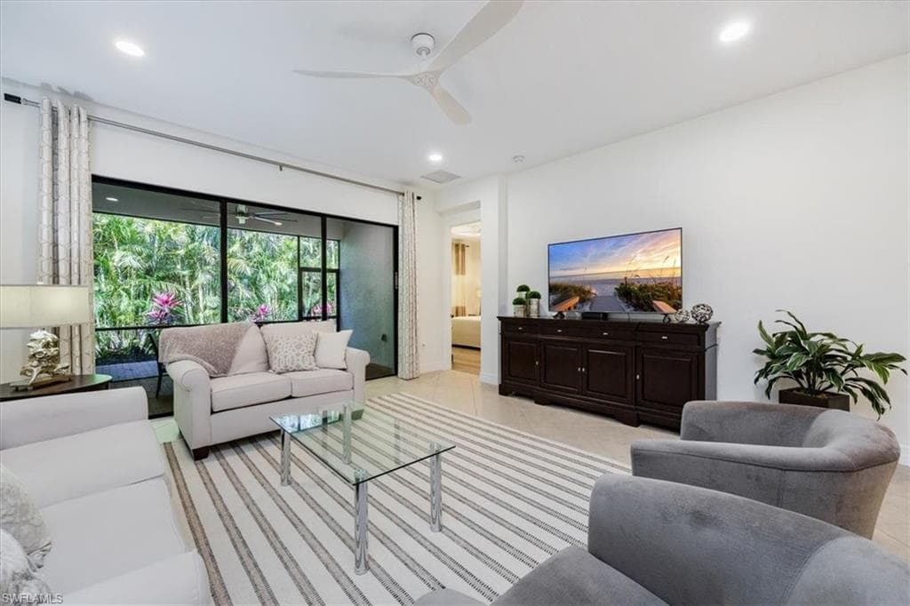 13459 Sumter LN, NAPLES FL 34109-4