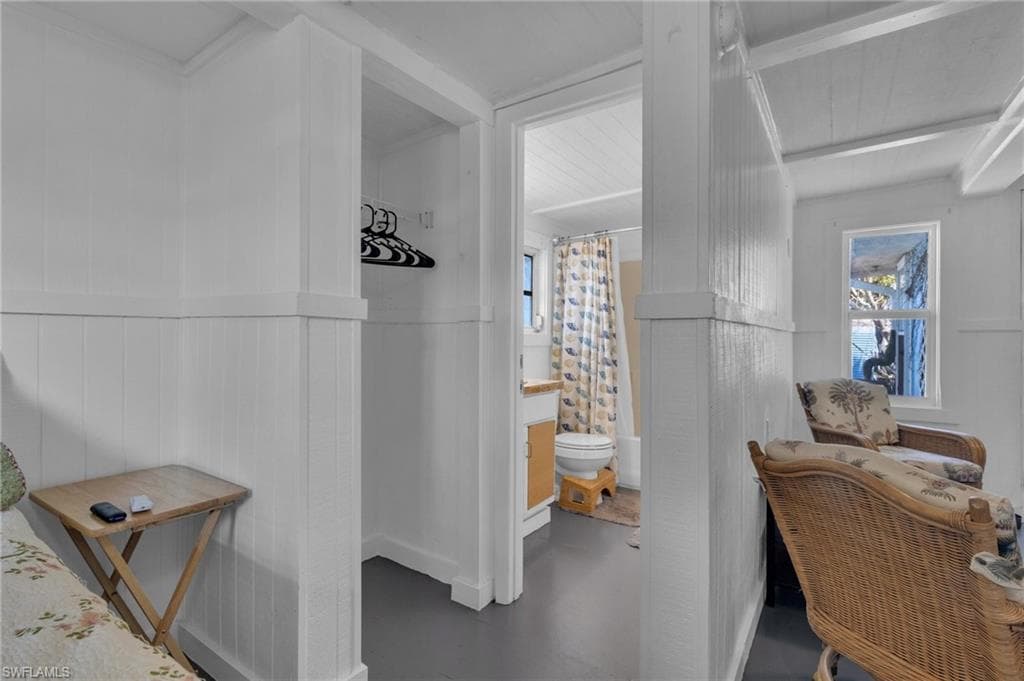 238 Mamie ST, CHOKOLOSKEE FL 34138-26