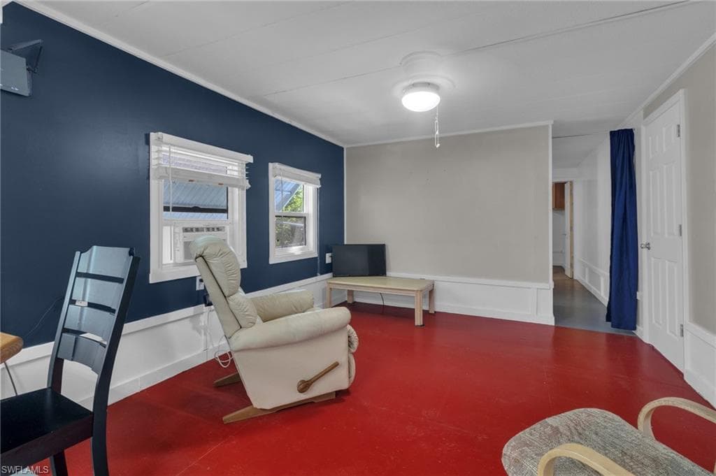 238 Mamie ST, CHOKOLOSKEE FL 34138-31