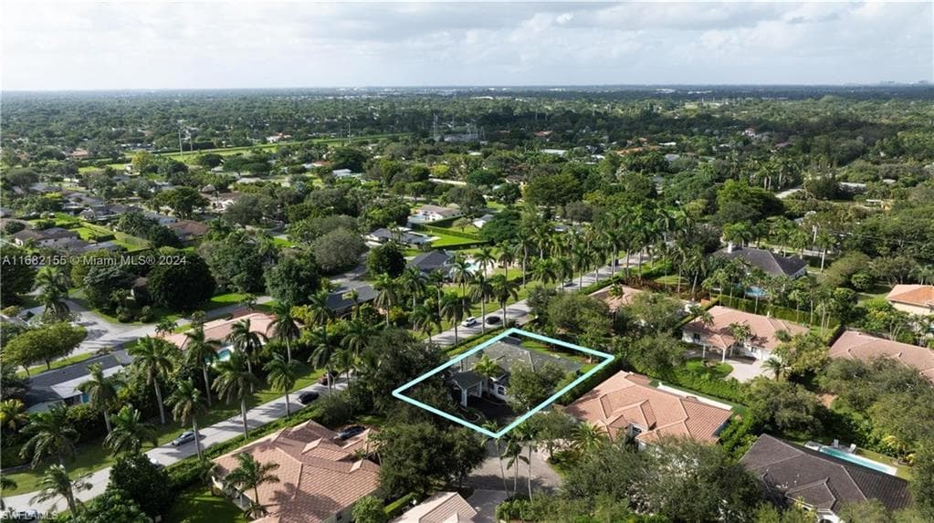 9663 SW 122 ST, MIAMI FL 33176-37