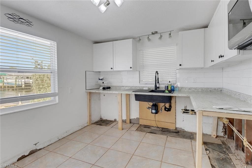 2686 Clyde ST, MATLACHA FL 33993-7