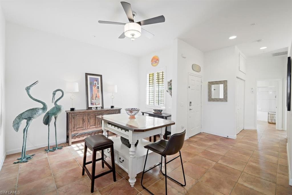 22300 Piazza Doria LN # 301, ESTERO FL 33928-15