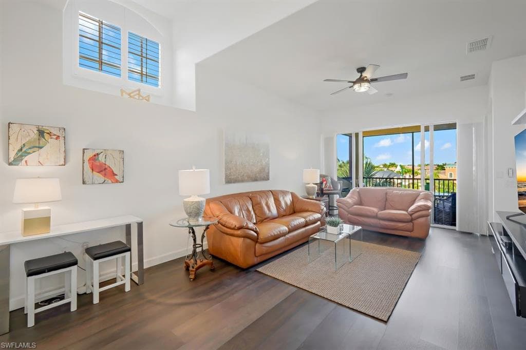 22300 Piazza Doria LN # 301, ESTERO FL 33928-3