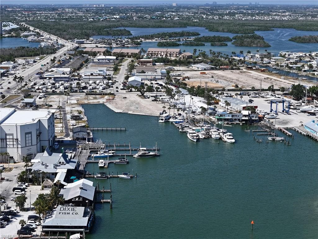 1100 Main ST, FORT MYERS BEACH FL 33931-22