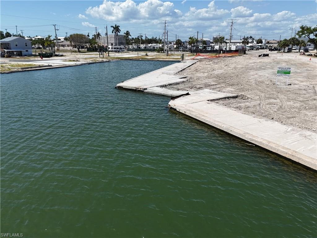 1100 Main ST, FORT MYERS BEACH FL 33931-41