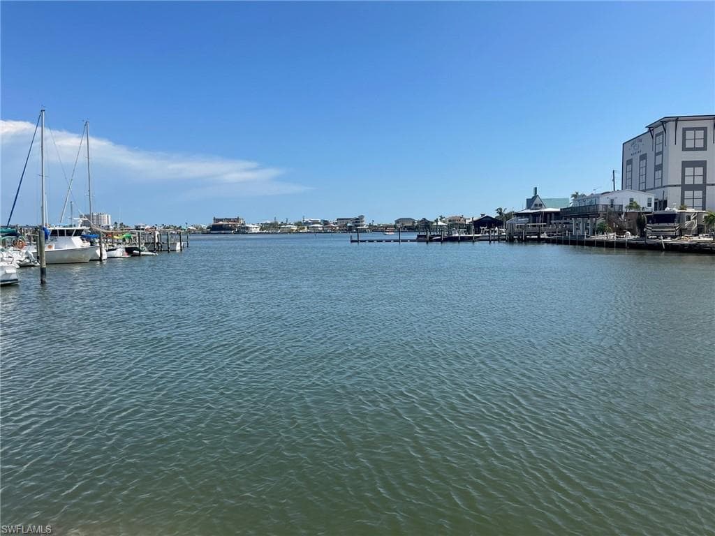 1100 Main ST, FORT MYERS BEACH FL 33931-6