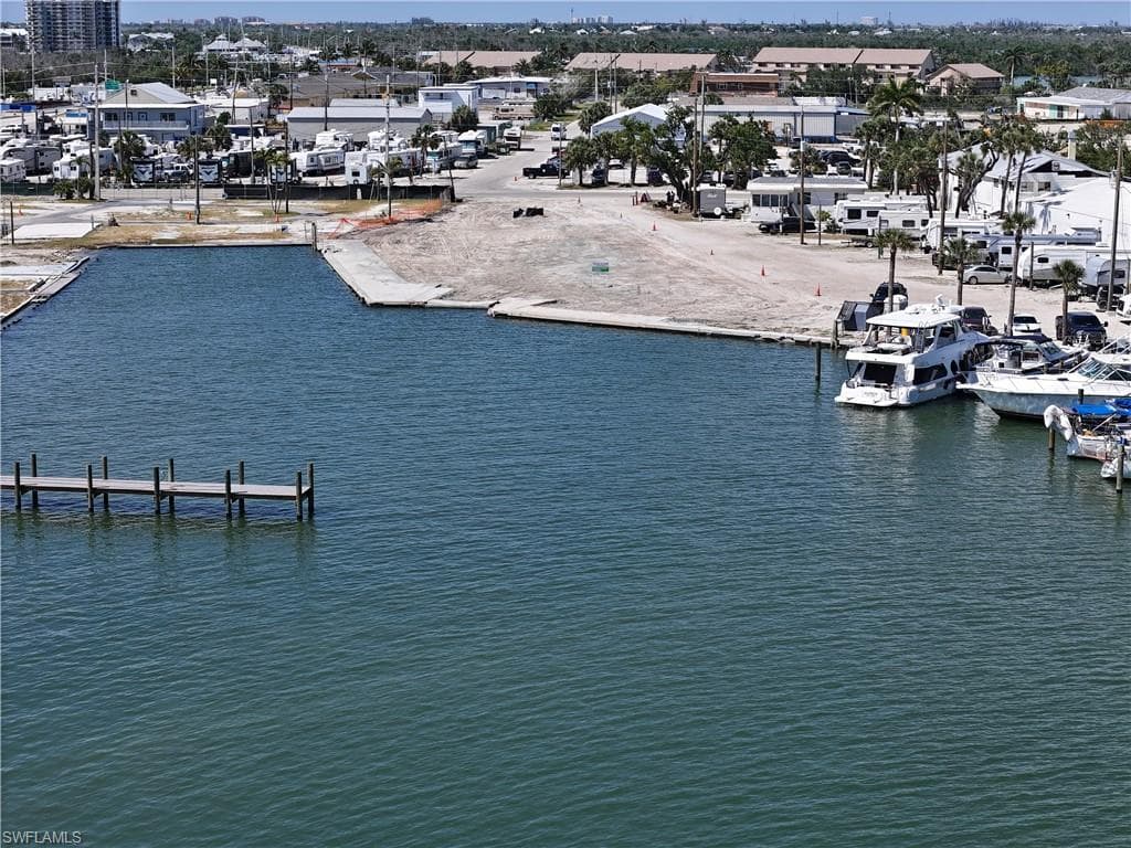 1100 Main ST, FORT MYERS BEACH FL 33931-35