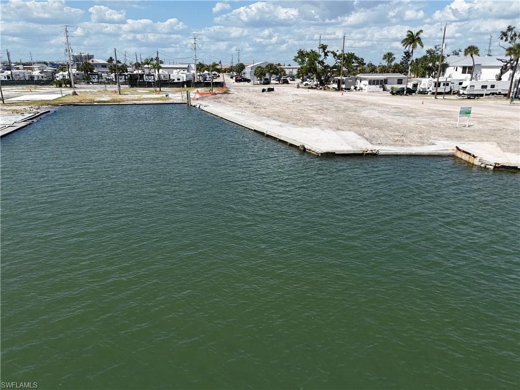 1100 Main ST, FORT MYERS BEACH FL 33931-43