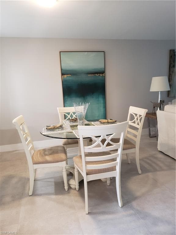 5435 Rattlesnake Hammock RD # 102, NAPLES FL 34113-7