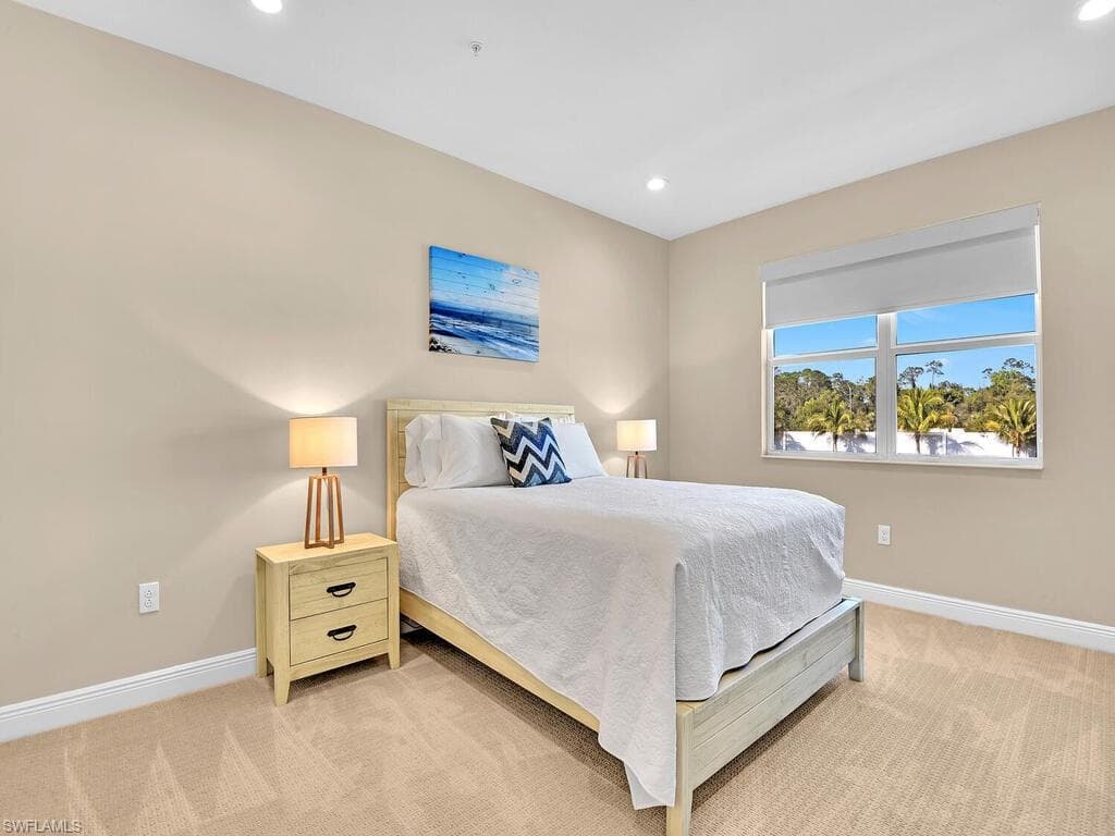 2561 Seychelles DR # 308, NAPLES FL 34112-12