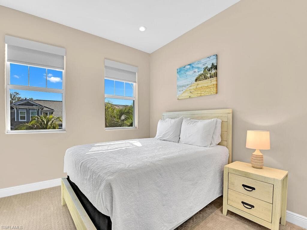 2561 Seychelles DR # 308, NAPLES FL 34112-9