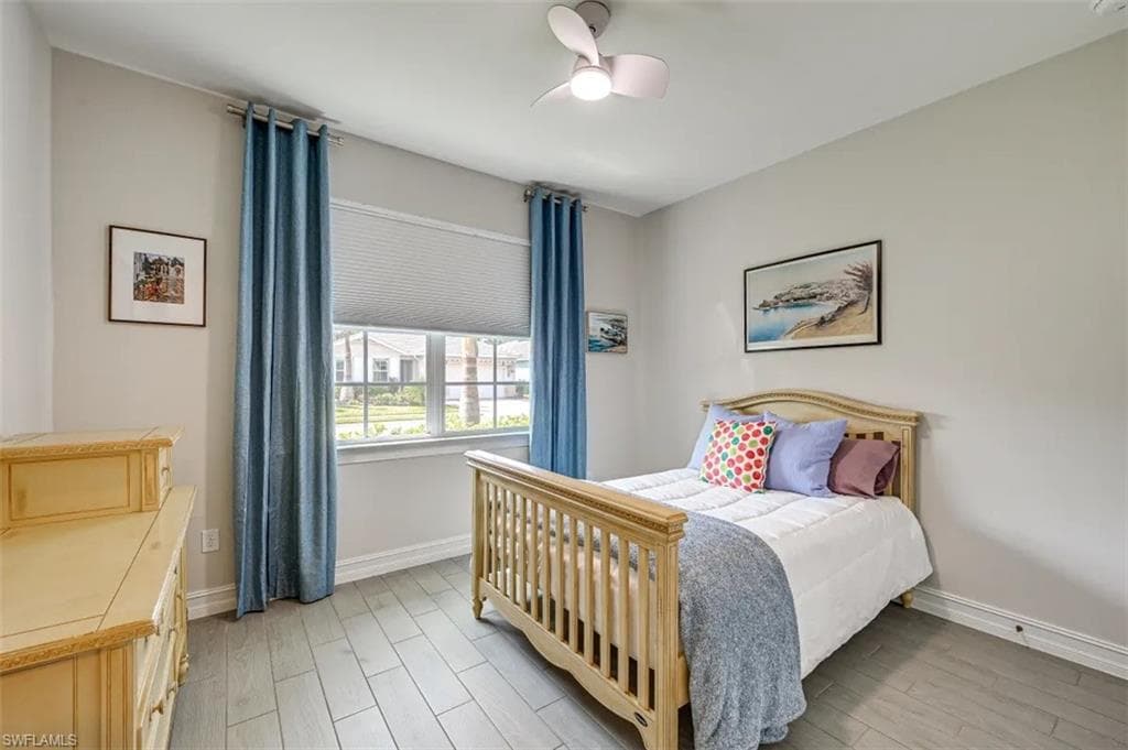 415 Polihale WAY, NAPLES FL 34114-16