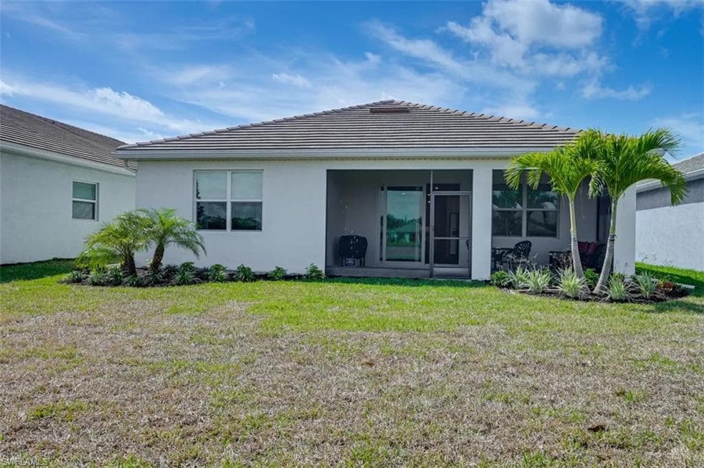 415 Polihale WAY, NAPLES FL 34114-21