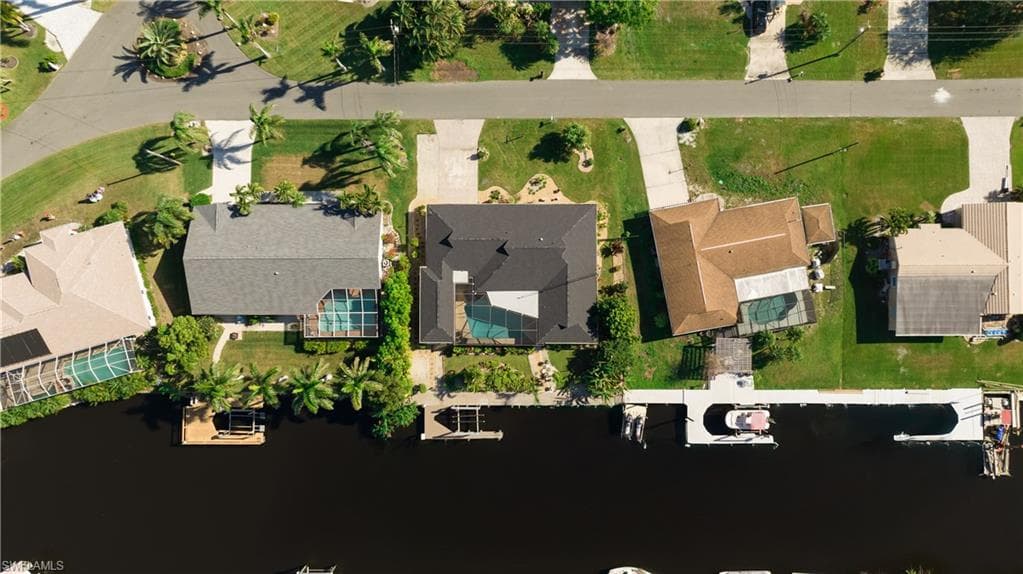 2205 Channel WAY, NORTH FORT MYERS FL 33917-31