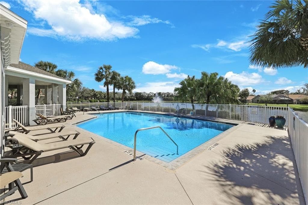 8937 Fawn Ridge DR, FORT MYERS FL 33912-33