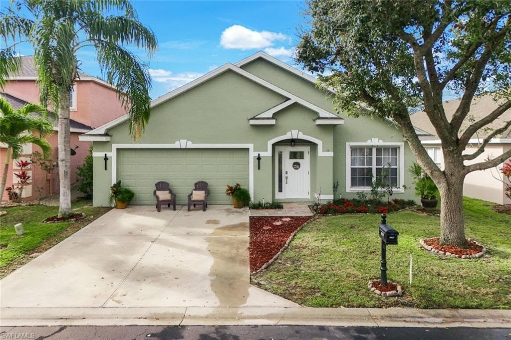 8937 Fawn Ridge DR, FORT MYERS FL 33912-40