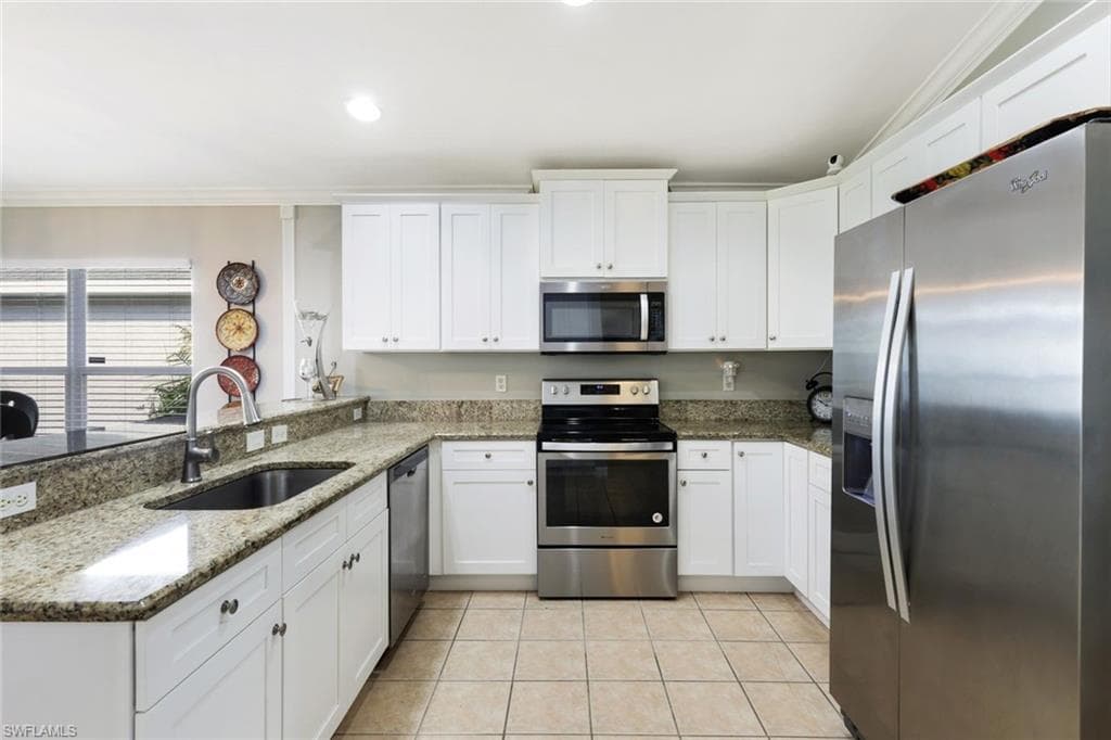 8937 Fawn Ridge DR, FORT MYERS FL 33912-7