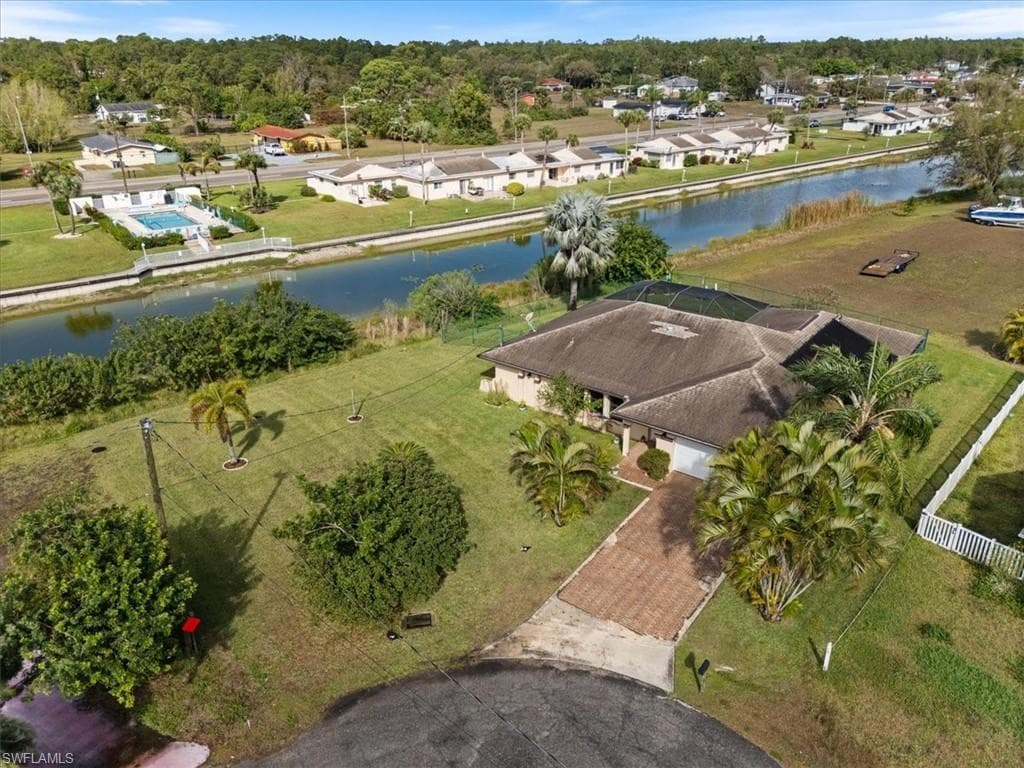 2403 Cherry CT, LEHIGH ACRES FL 33936-2