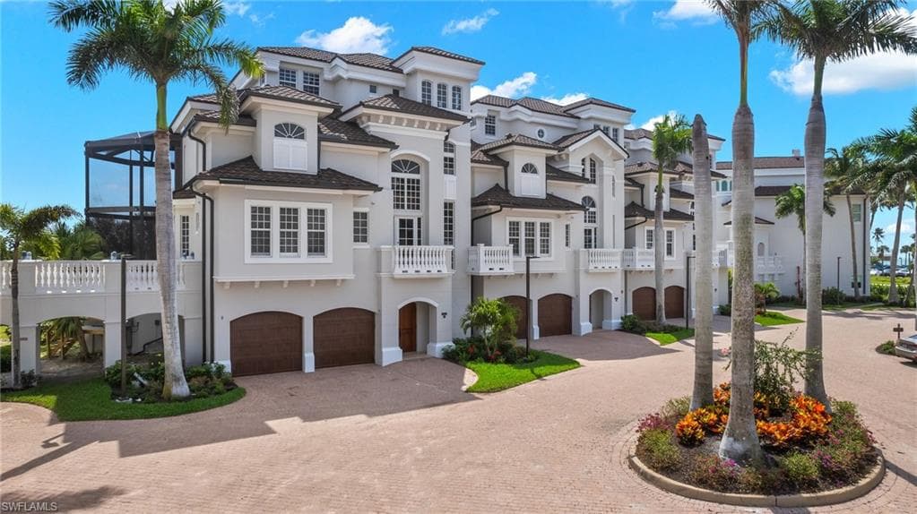 25941 Hickory BLVD # 2, BONITA SPRINGS FL 34134-1