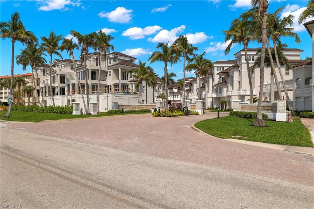 25941 Hickory BLVD # 2, BONITA SPRINGS FL 34134-3
