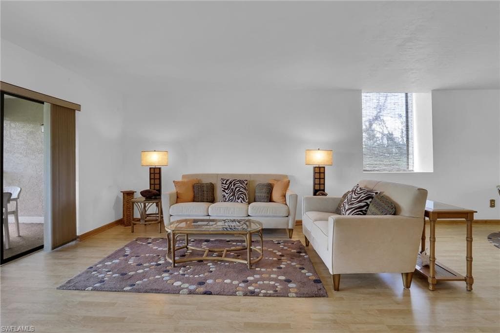 10022 Oxfordshire LN # 206, FORT MYERS FL 33908-20