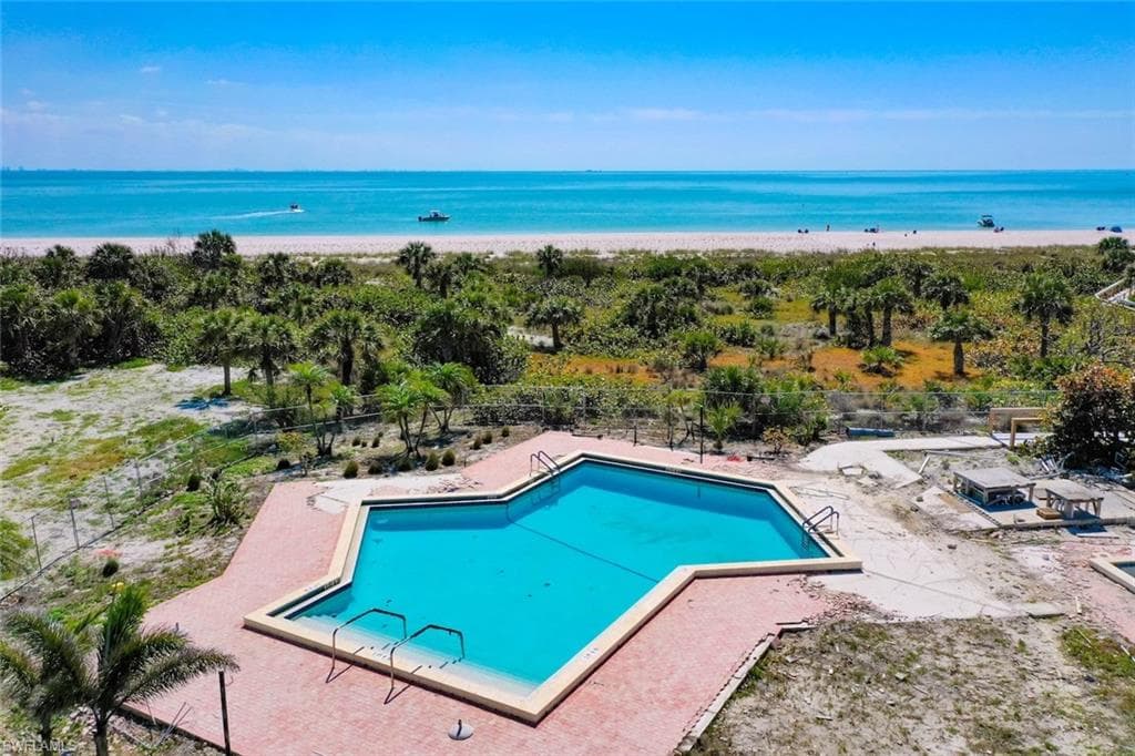 255 Periwinkle WAY # 5B, SANIBEL FL 33957-35