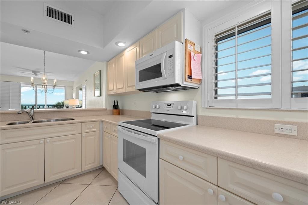 255 Periwinkle WAY # 5B, SANIBEL FL 33957-10