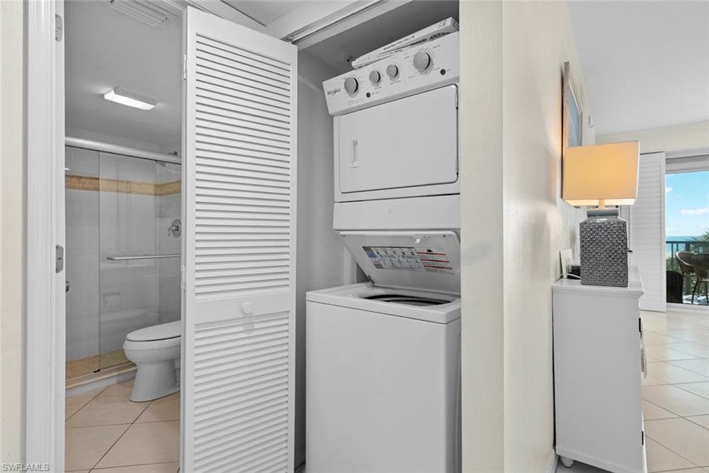 255 Periwinkle WAY # 5B, SANIBEL FL 33957-30