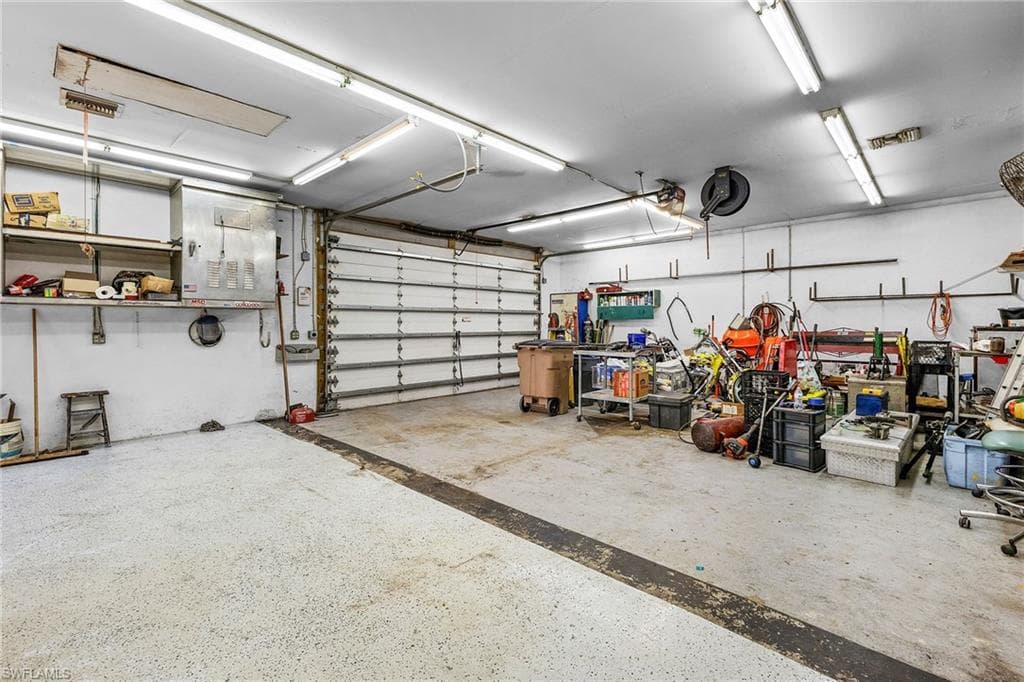 4826 E Riverside DR, FORT MYERS FL 33905-24