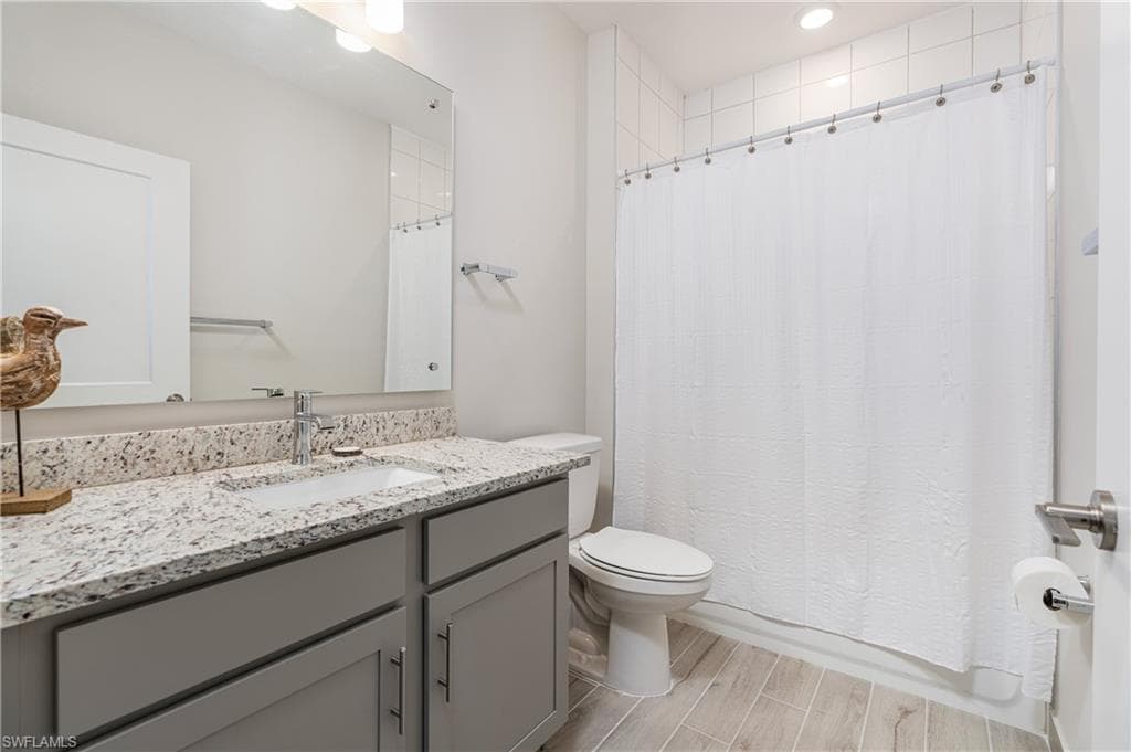 26430 Coco Cay CIR # 202, BONITA SPRINGS FL 34135-12