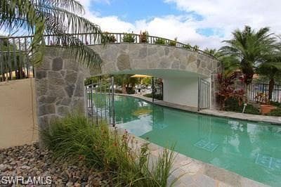 6650 Beach Resort DR # 908, NAPLES FL 34114-2