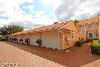 6650 Beach Resort DR # 908, NAPLES FL 34114-4