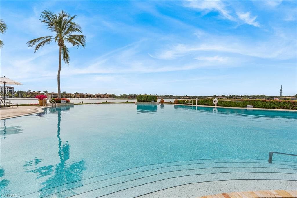 10085 Valiant CT # 201, MIROMAR LAKES FL 33913-25