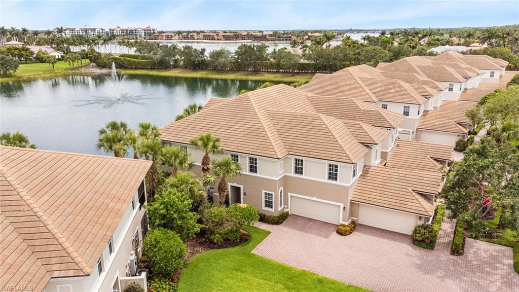 10085 Valiant CT # 201, MIROMAR LAKES FL 33913-43