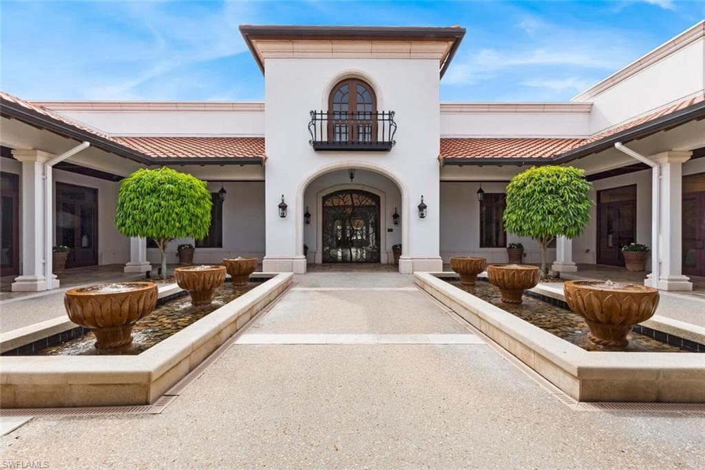 10085 Valiant CT # 201, MIROMAR LAKES FL 33913-28