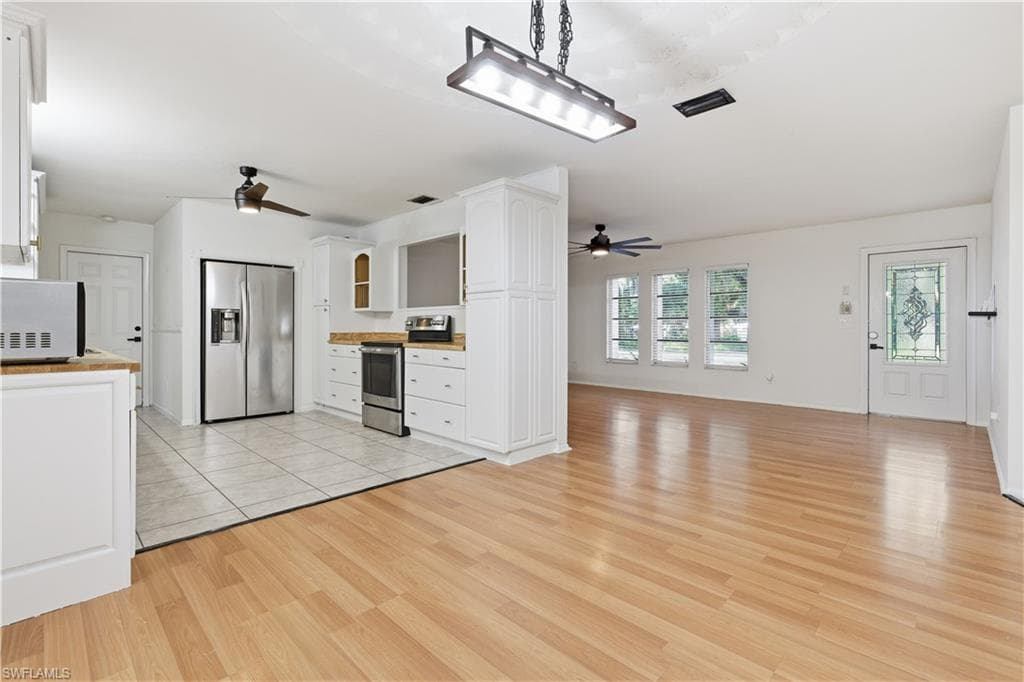 1621 SUNKIST, FORT MYERS FL 33905-11