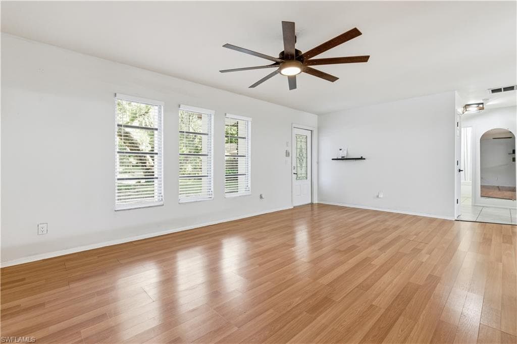 1621 SUNKIST, FORT MYERS FL 33905-8