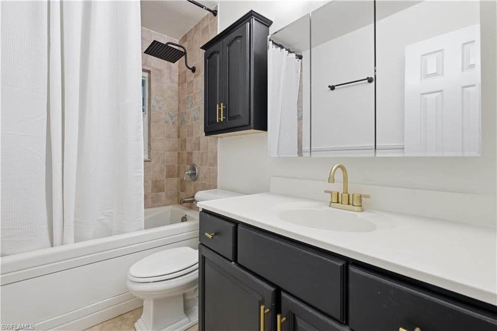 1621 SUNKIST, FORT MYERS FL 33905-23