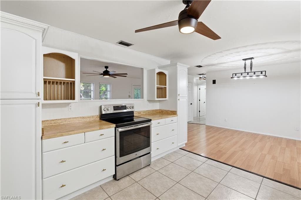 1621 SUNKIST, FORT MYERS FL 33905-14