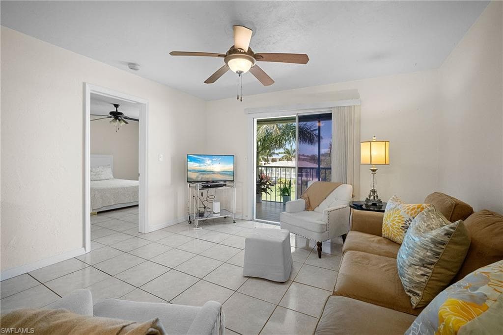 144 Cypress WAY E 707-10