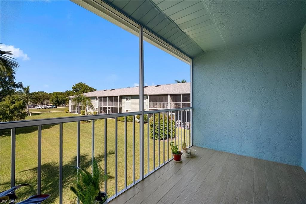 144 Cypress WAY E 707-3