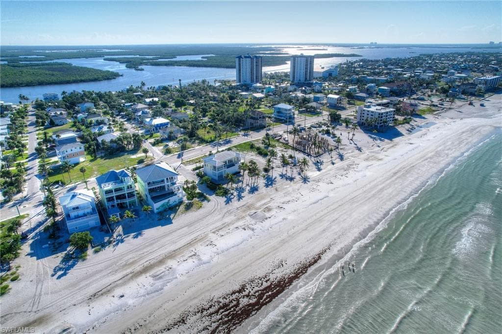 119 Sabal DR, FORT MYERS BEACH FL 33931-22