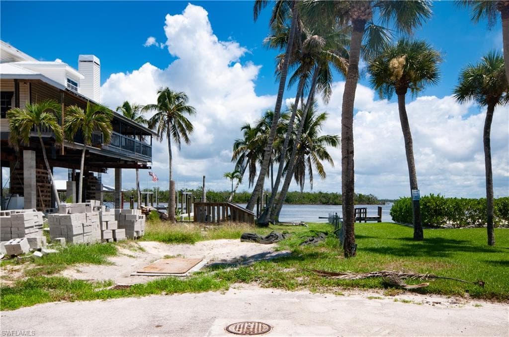 119 Sabal DR, FORT MYERS BEACH FL 33931-29