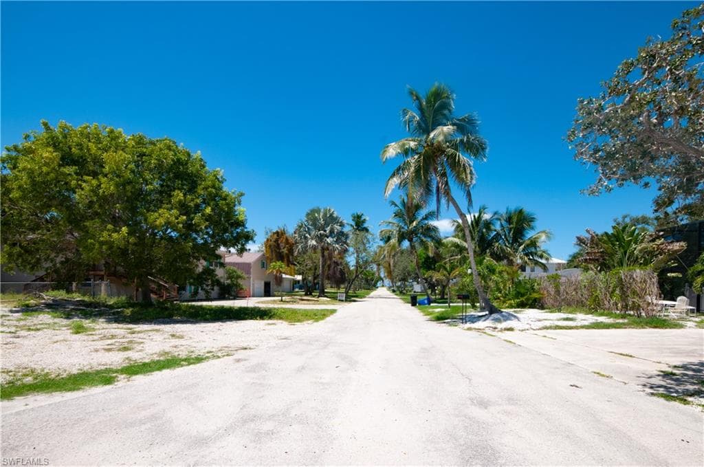 119 Sabal DR, FORT MYERS BEACH FL 33931-17